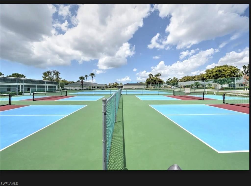 1335 Broadwater Dr, Unit 102, Fort Myers, Fl 33919 Photo