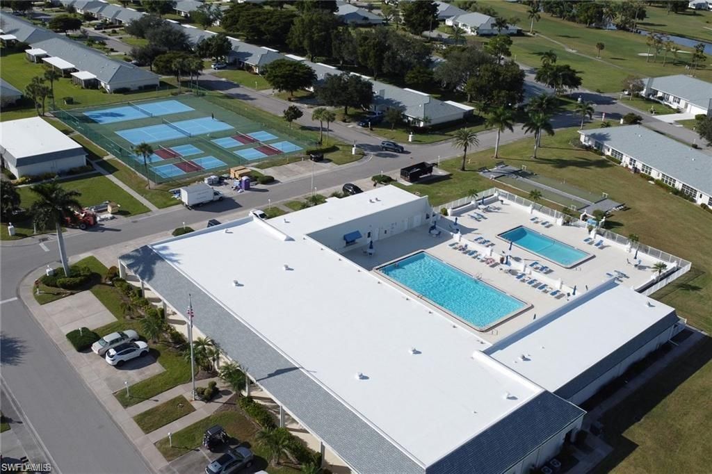 1335 Broadwater Dr, Unit 102, Fort Myers, Fl 33919 Photo