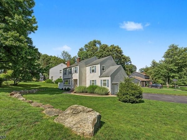 1 Cardinal Dr, Sparta, NJ 07871