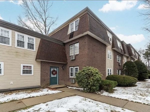 180 Main Street, Unit 6109, Bridgewater, MA 02324