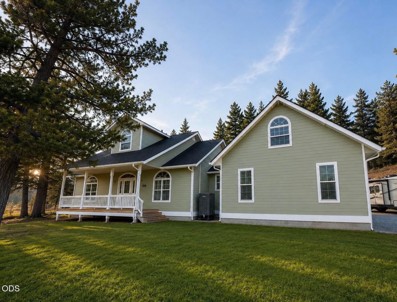 3707 Thicket Court, Klamath Falls, OR 97601 Main Photo