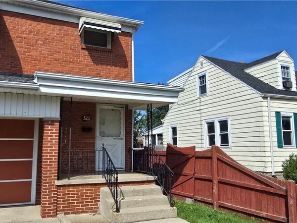 525 Huxley Drive , Cheektowaga, NY 14225