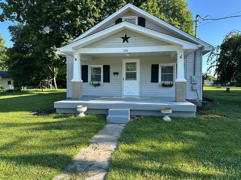 124 Clark Street, Bethel, OH 45106 Photo 2