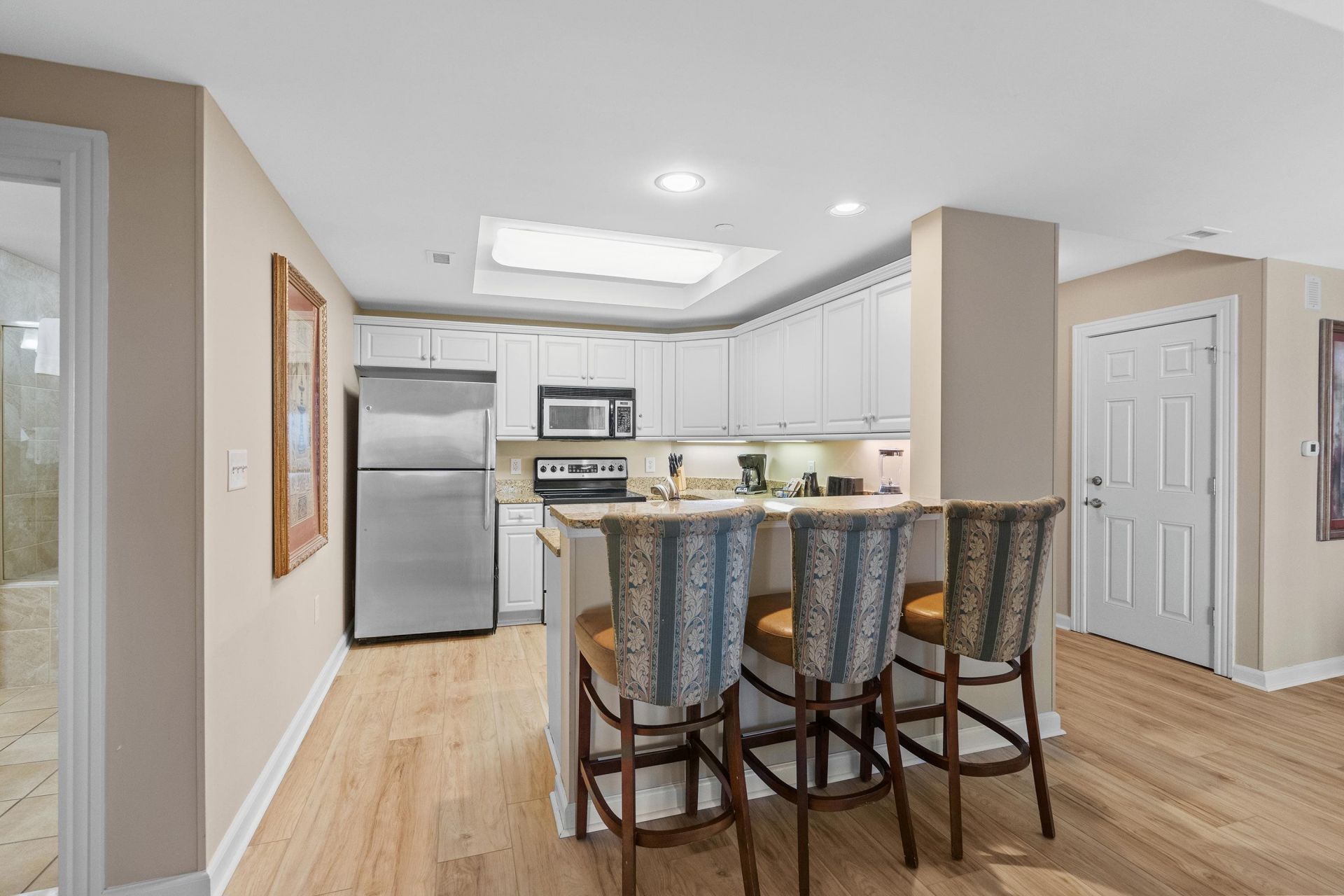 9994 Beach Club Dr. Photo 11