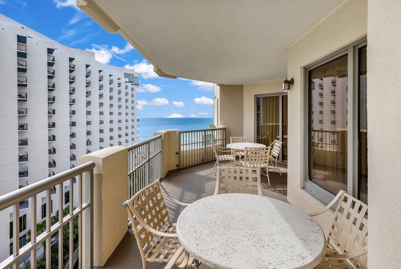 9994 Beach Club Dr. Photo 47