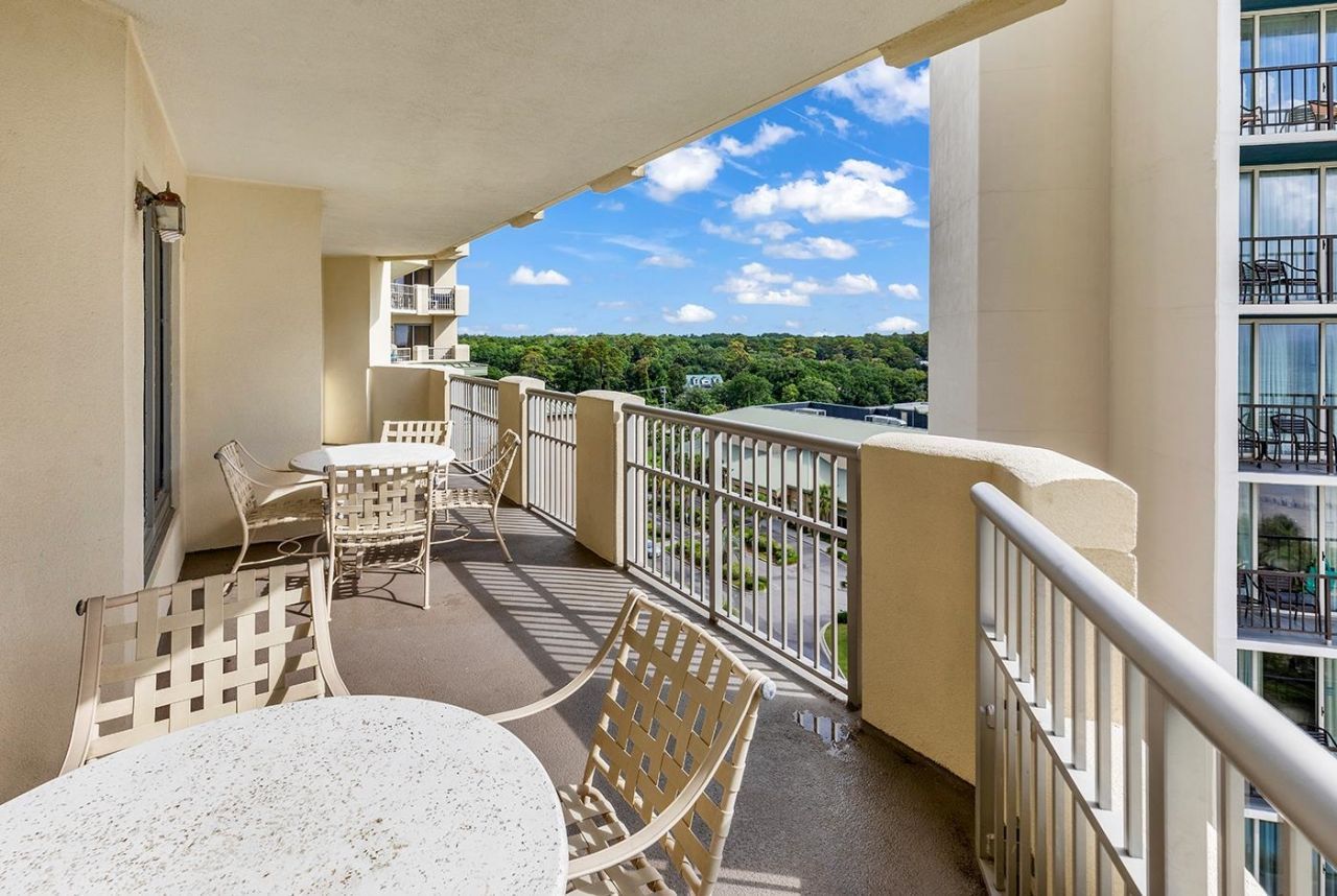 9994 Beach Club Dr. Photo 53