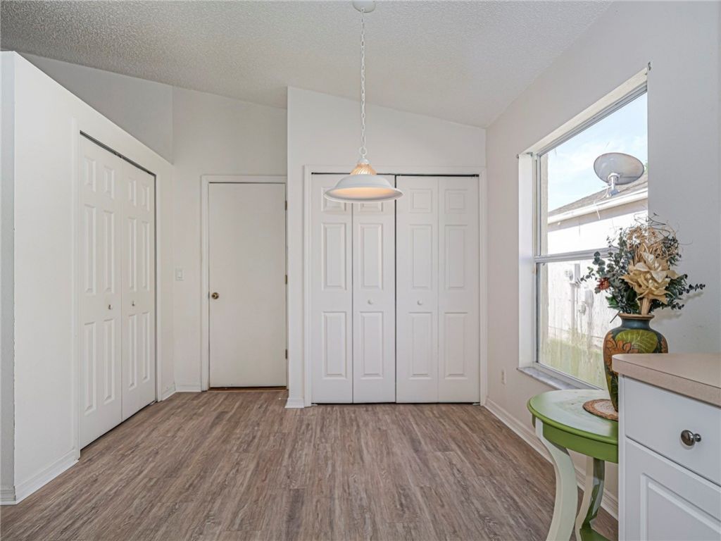 1143 N 13th Square, Vero Beach, FL 32960 Photo