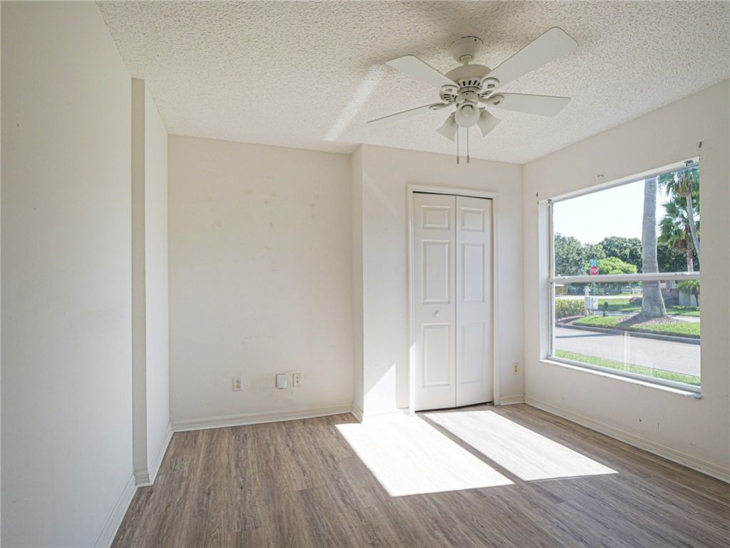 1143 N 13th Square, Vero Beach, FL 32960 Photo