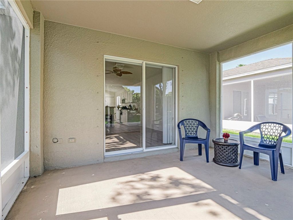 1143 N 13th Square, Vero Beach, FL 32960 Photo