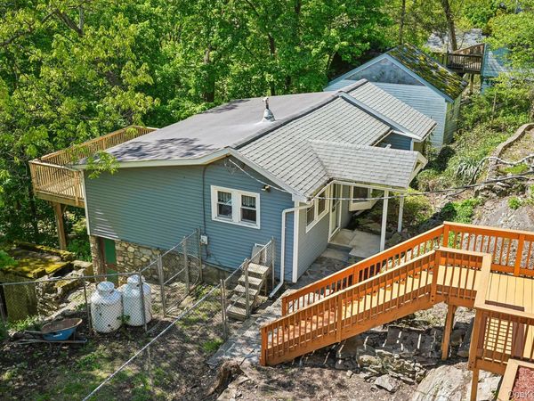 59 Deer Trail S, Unit B, Greenwood Lake, NY 10925