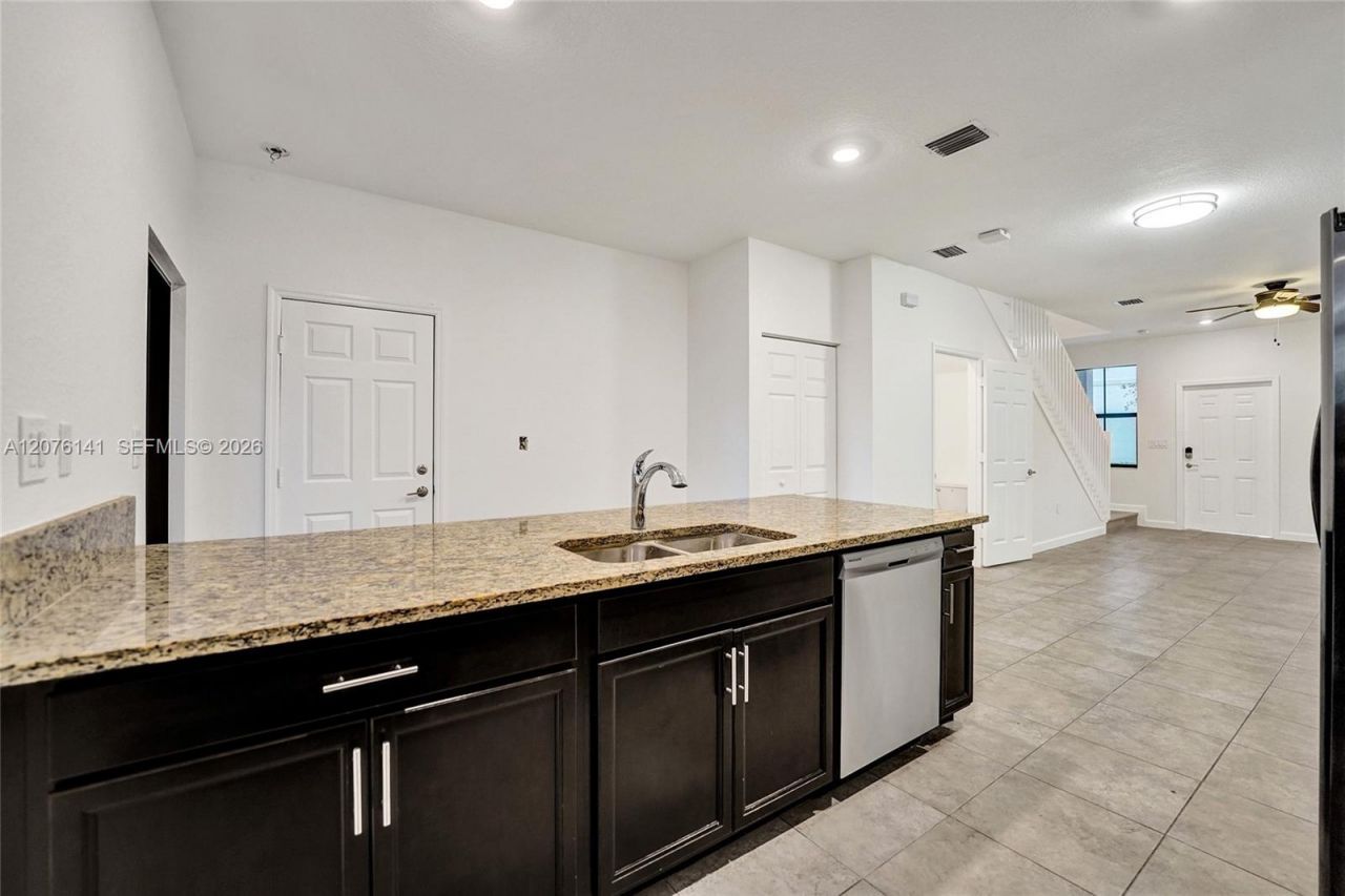 2805 SW 17 Avenue , Fort Lauderdale, FL 33315 Photo