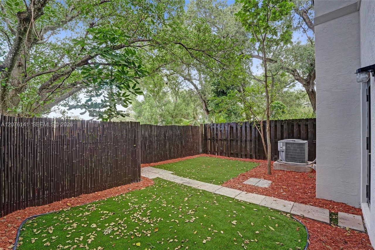 2805 SW 17 Avenue , Fort Lauderdale, FL 33315 Photo