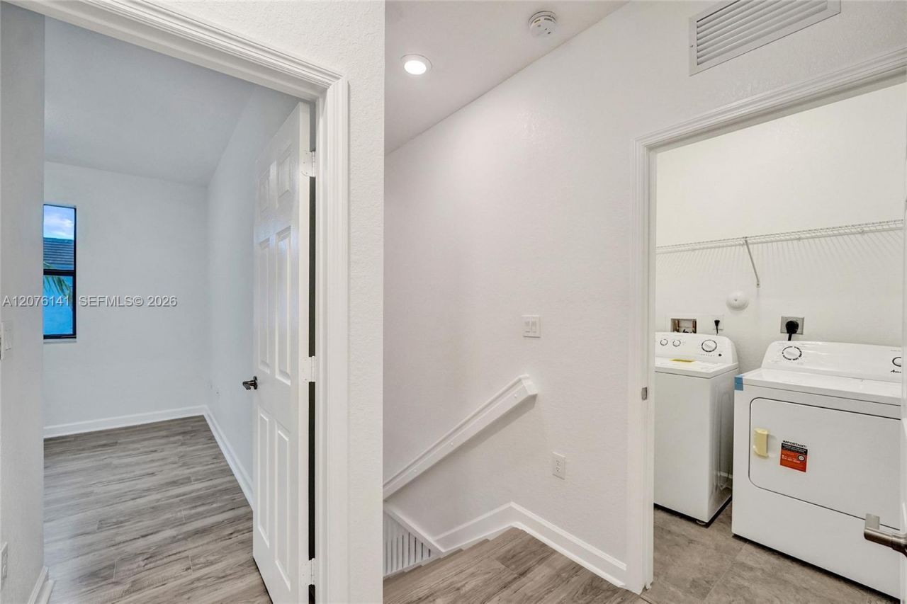 2805 SW 17 Avenue , Fort Lauderdale, FL 33315 Photo