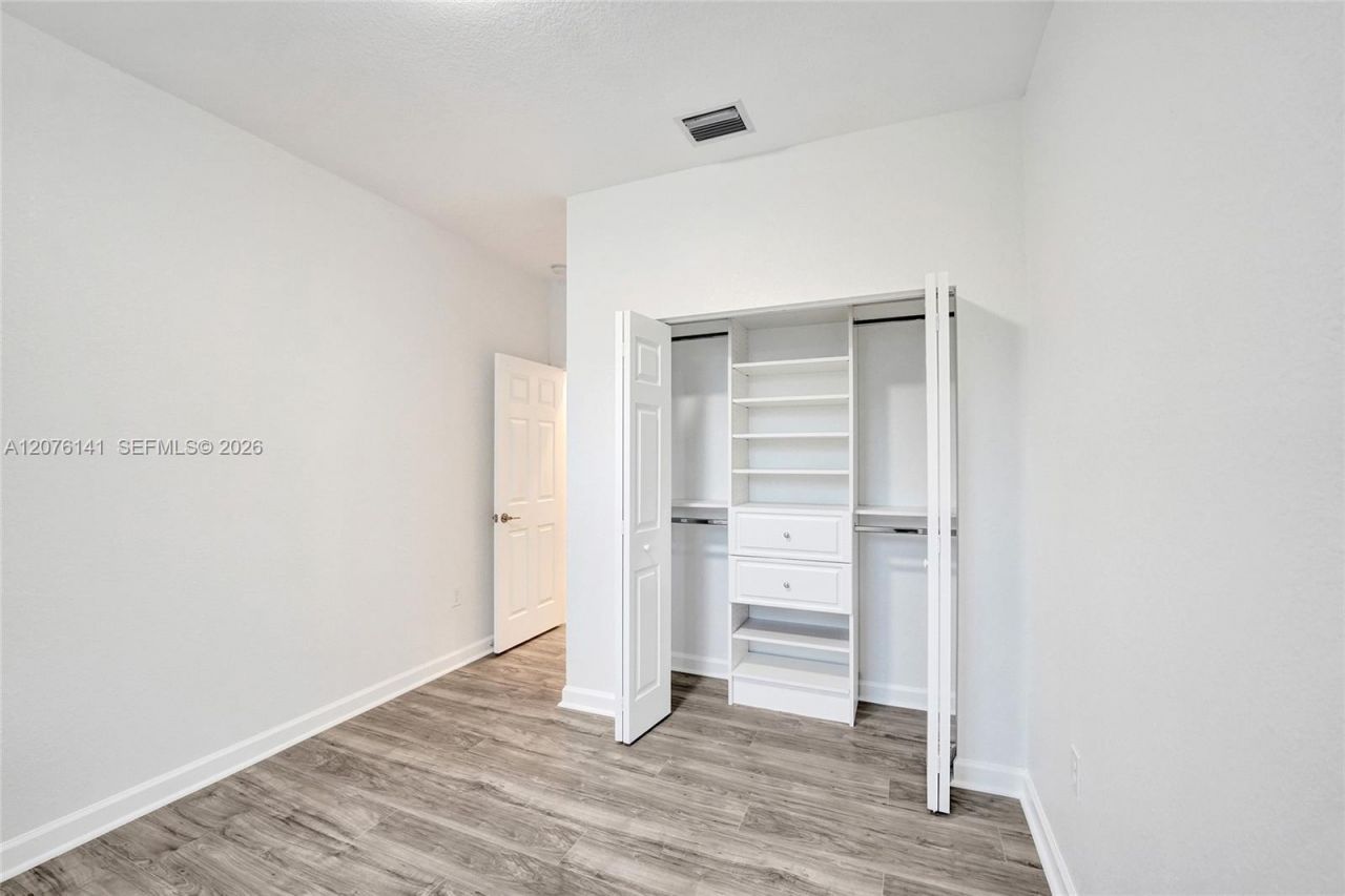 2805 SW 17 Avenue , Fort Lauderdale, FL 33315 Photo