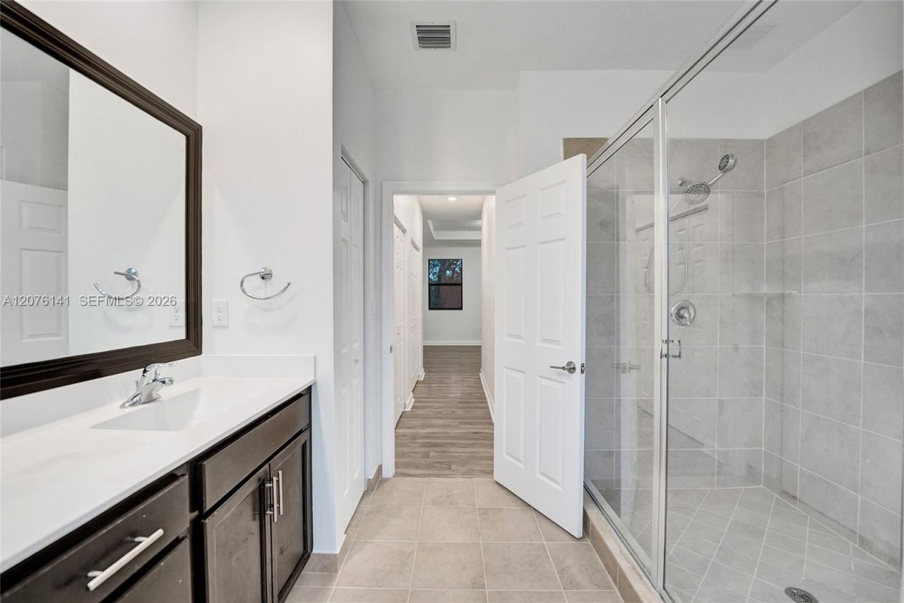 2805 SW 17 Avenue , Fort Lauderdale, FL 33315 Photo