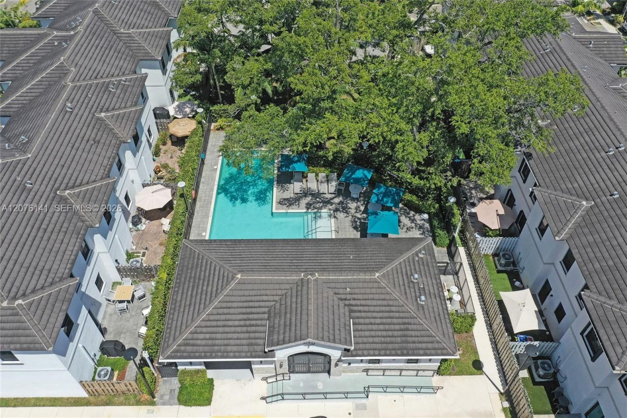 2805 SW 17 Avenue , Fort Lauderdale, FL 33315 Photo