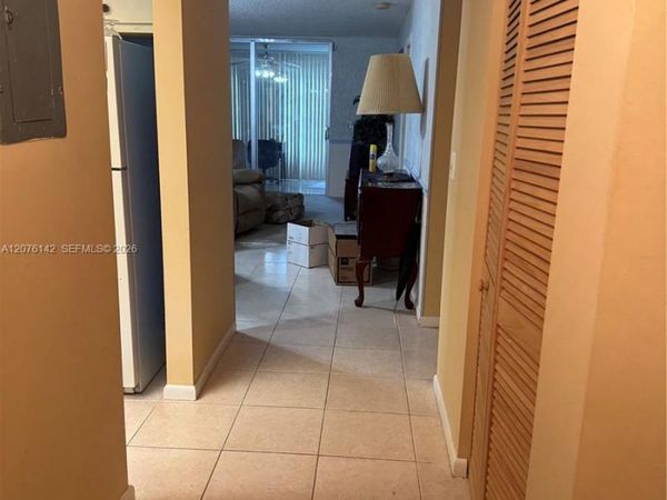 7640 NW 18th St , Unit 104, Margate, FL 33063