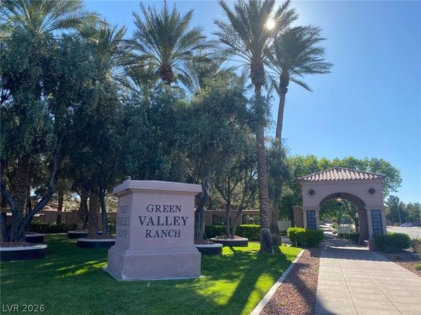 5 Alyson Pond Circle, Henderson, NV 89012
