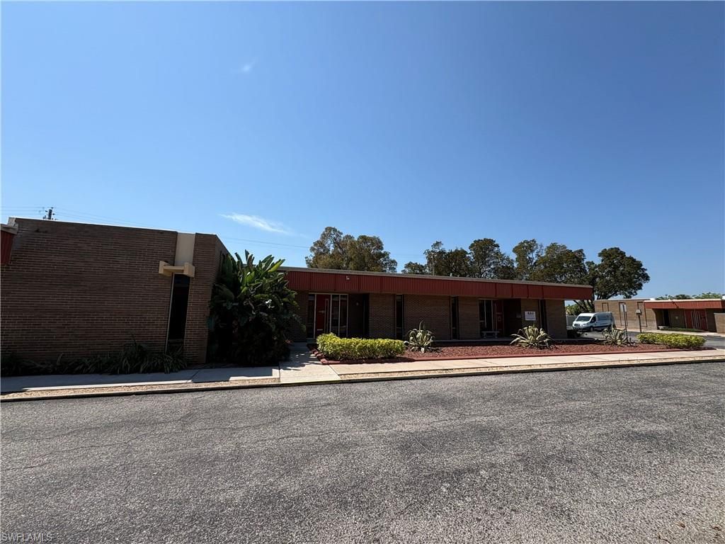 3900 Broadway, Fort Myers, FL 33901 Photo