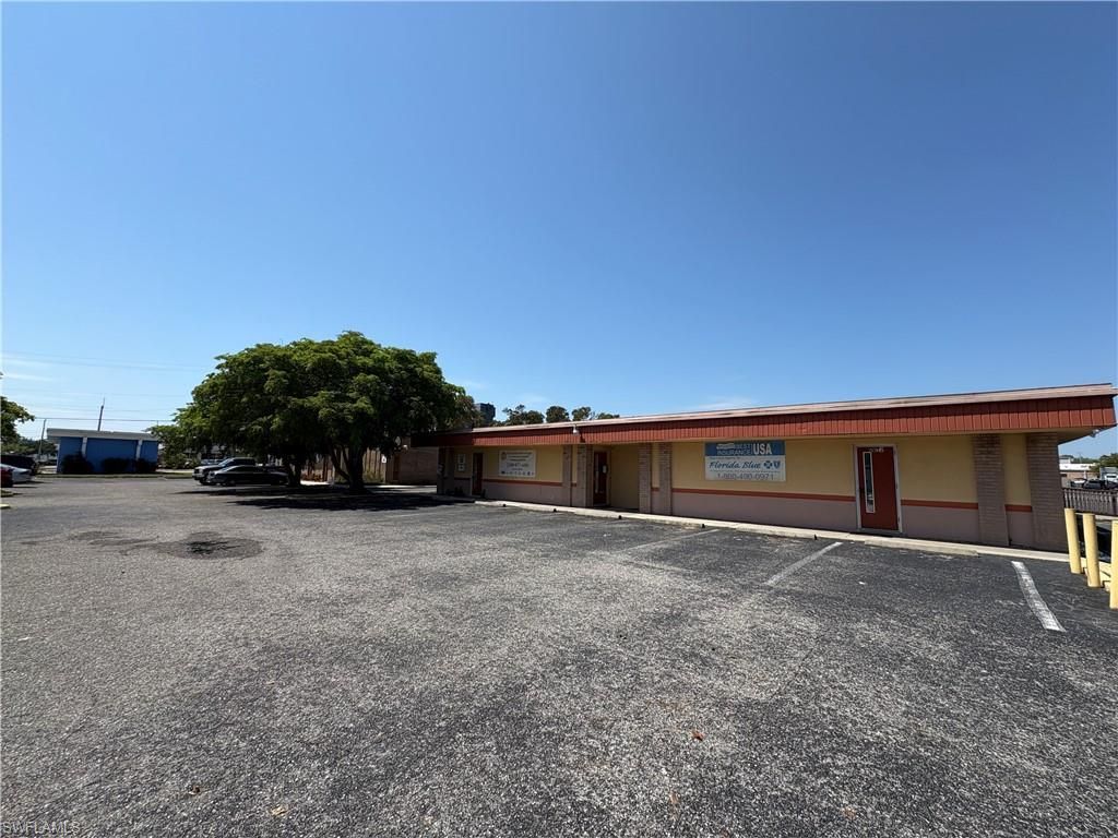 3900 Broadway, Fort Myers, FL 33901 Photo