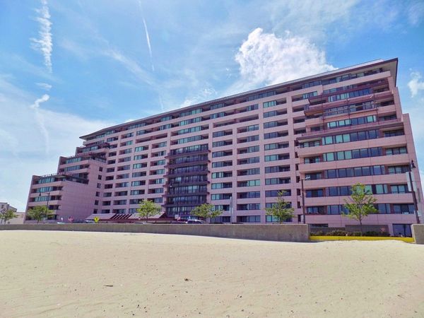 350 Revere Beach Blvd, Unit 13O, Revere, MA 02151
