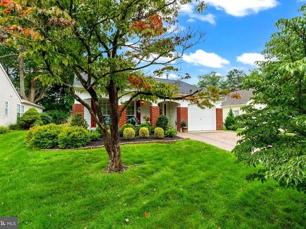 23 BUXTON COURT, SOUTHAMPTON, NJ 08088