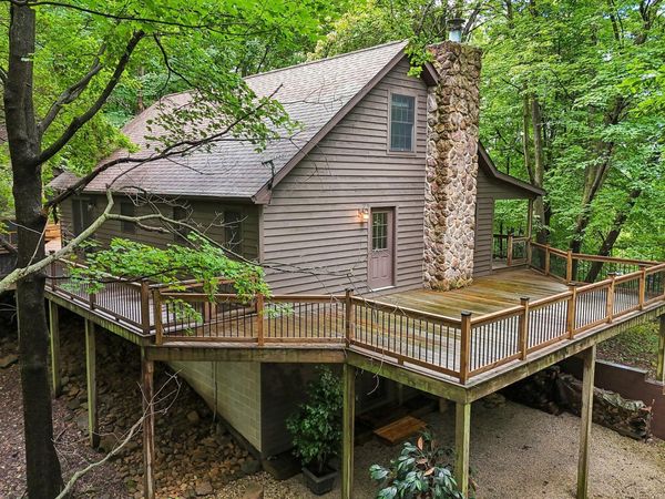 12120 Young Road , Amanda, OH 43102