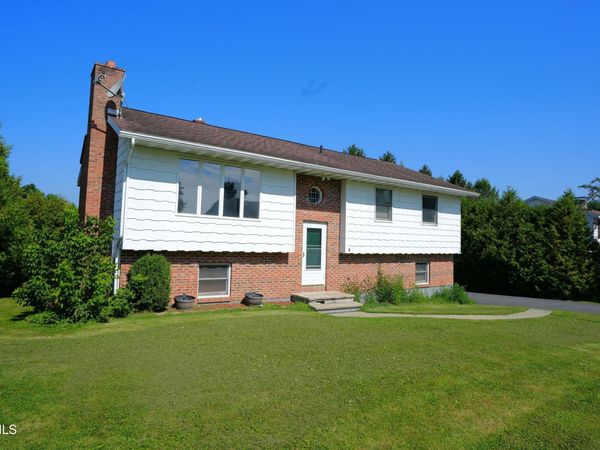 4 Sylvia Lane, Amsterdam, NY 12010