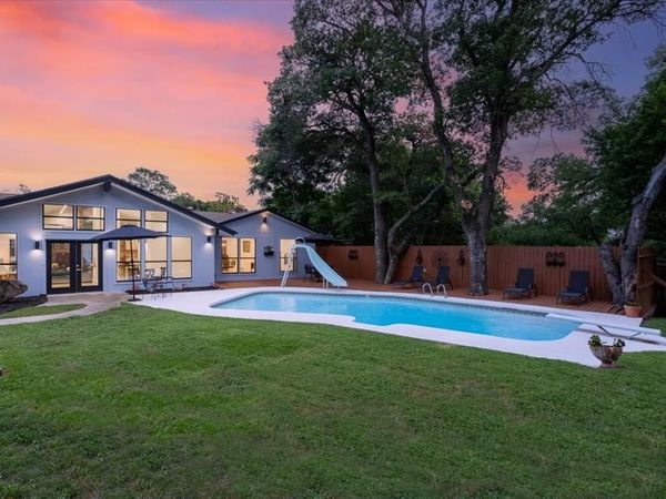 1729 Boca Chica Drive , Dallas, TX 75232