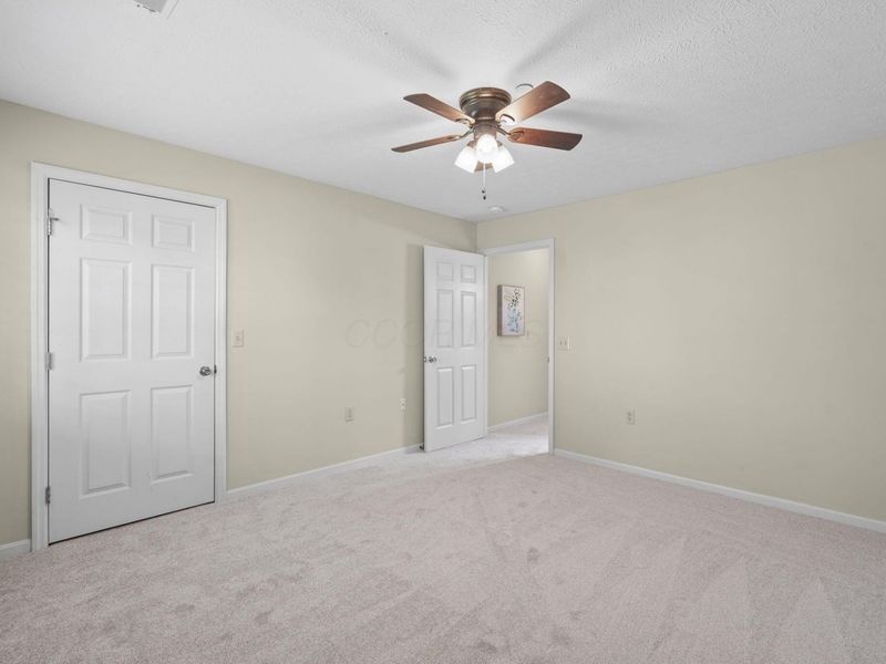 6767 Meadow Creek Drive, Unit 104, Columbus, OH 43235 Photo 18