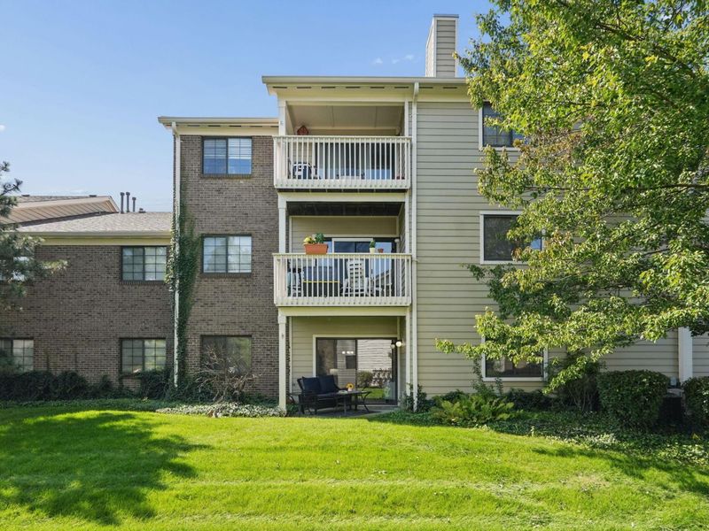 6767 Meadow Creek Drive, Unit 104, Columbus, OH 43235 Photo 24