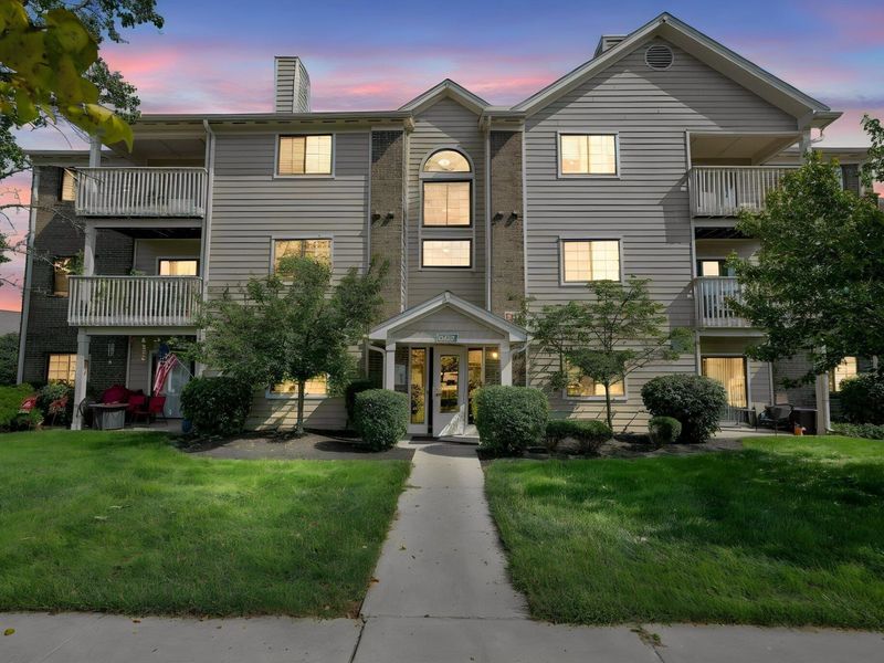 6767 Meadow Creek Drive, Unit 104, Columbus, OH 43235 Photo 32