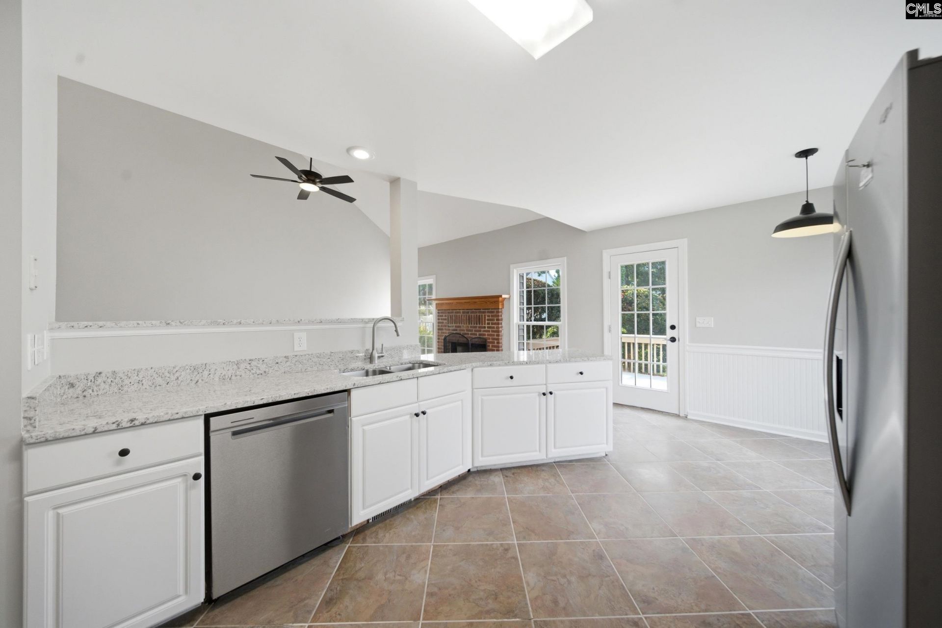 104 W Hampton Way Photo 10