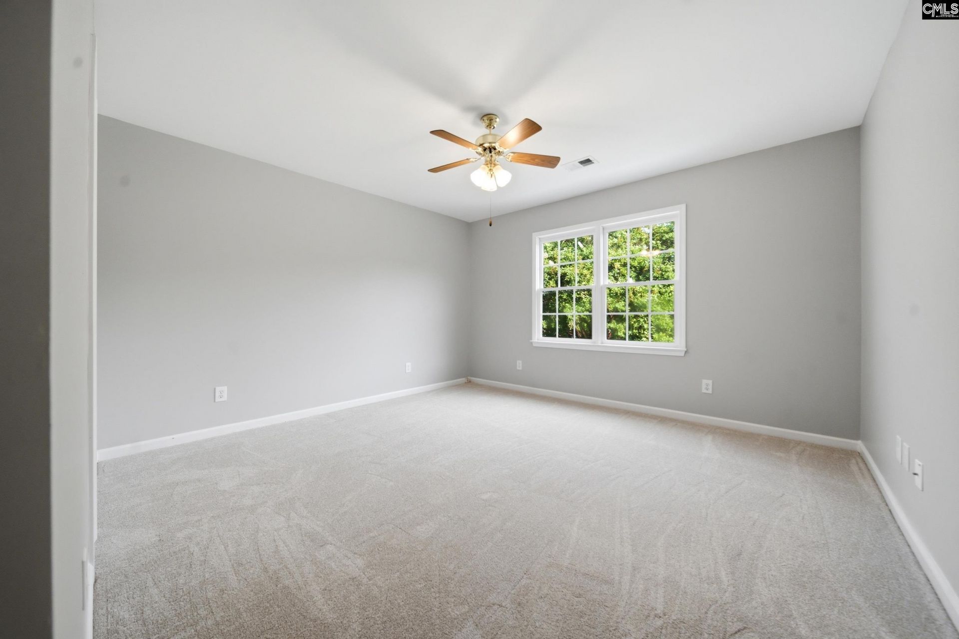 104 W Hampton Way Photo 24