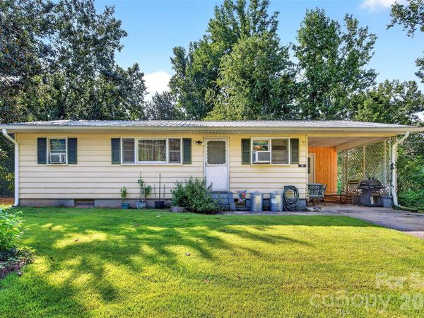 55 Edwards Drive , Nebo, NC 28761