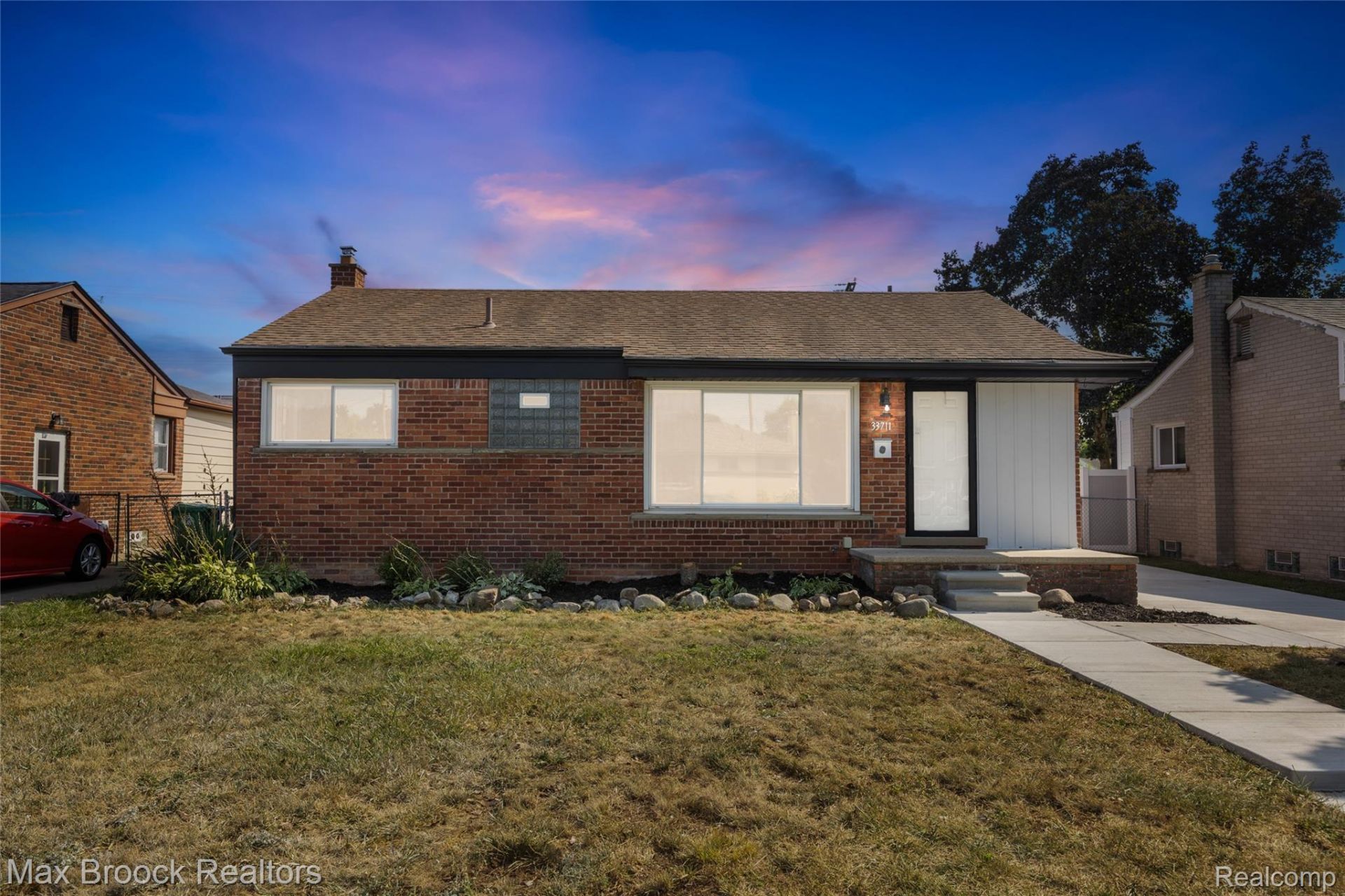 33711 Rosslyn Avenue, Garden, Mi 48135 Main Photo
