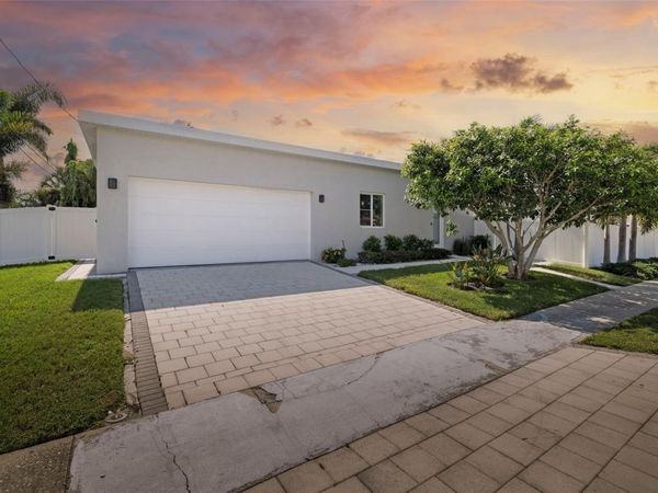 4524 RIVERWOOD AVENUE , SARASOTA, FL 34231