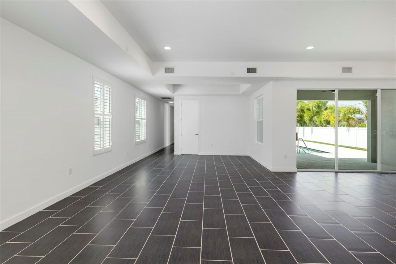 4524 Riverwood Avenue, Sarasota, FL 34231 Photo