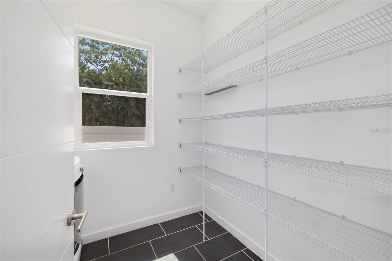 4524 Riverwood Avenue, Sarasota, FL 34231 Photo