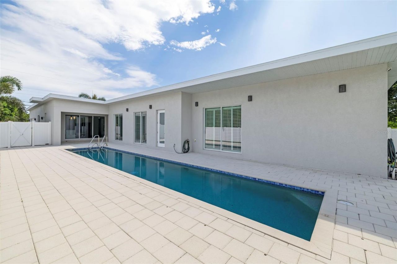 4524 Riverwood Avenue, Sarasota, FL 34231 Photo