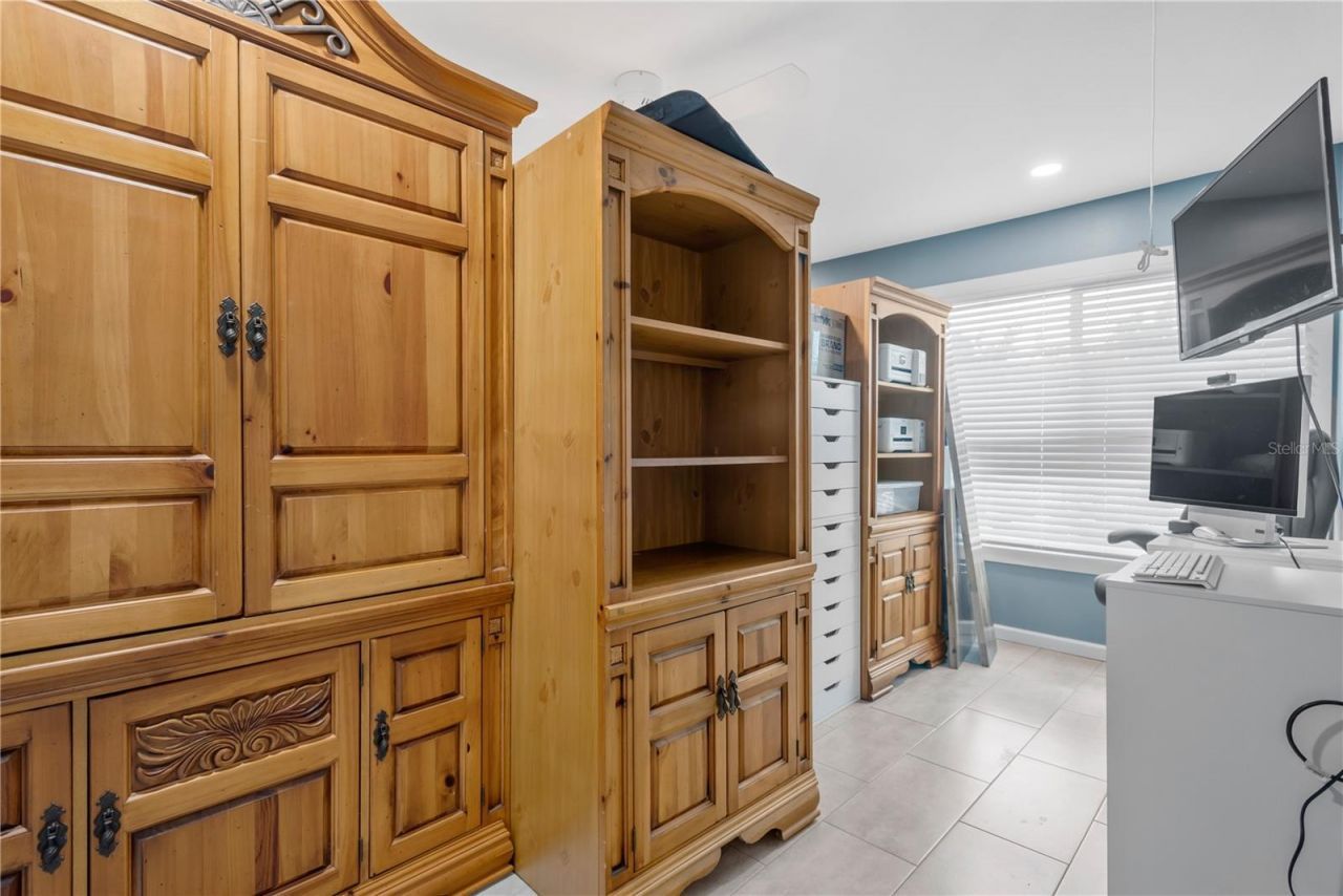 2054 Saffold Park Drive, Ruskin, FL 33570 Photo