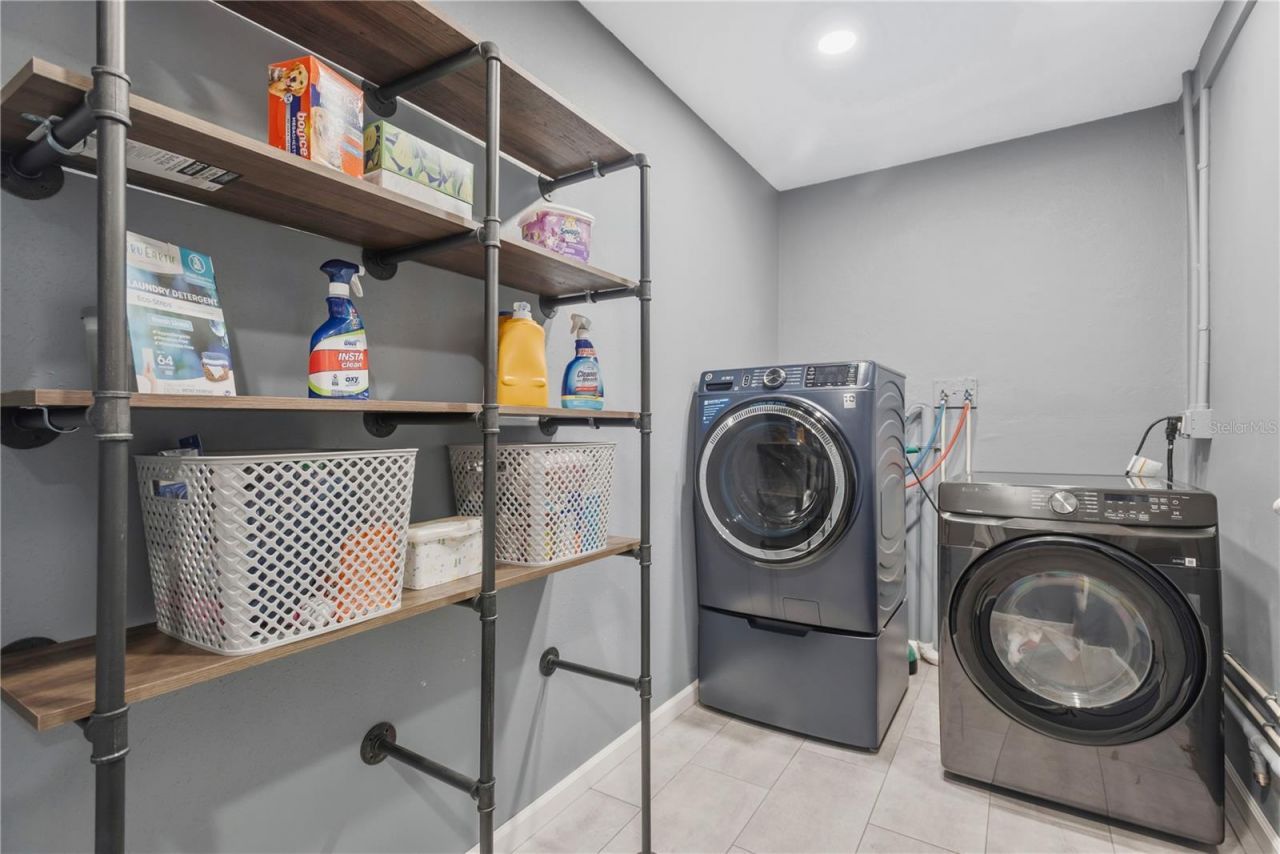 2054 Saffold Park Drive, Ruskin, FL 33570 Photo