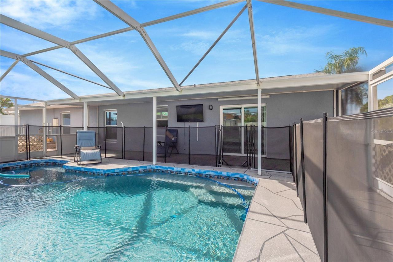 2054 Saffold Park Drive, Ruskin, FL 33570 Photo