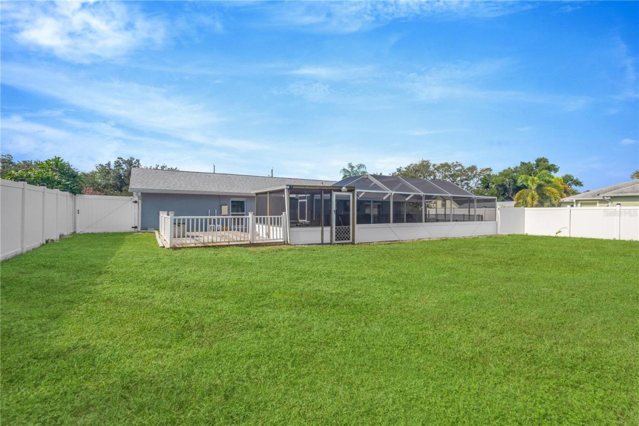 2054 Saffold Park Drive, Ruskin, FL 33570 Photo