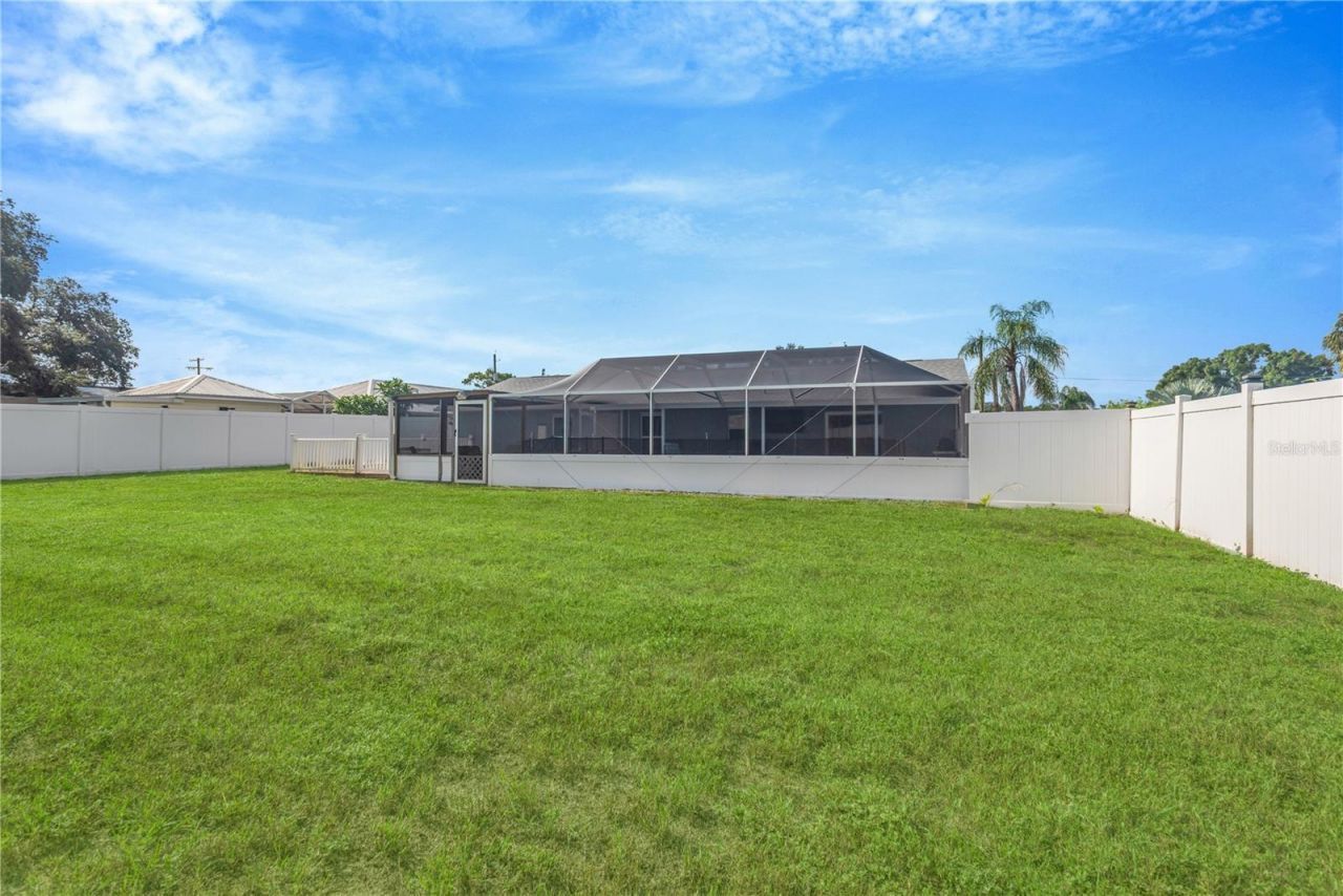 2054 Saffold Park Drive, Ruskin, FL 33570 Photo