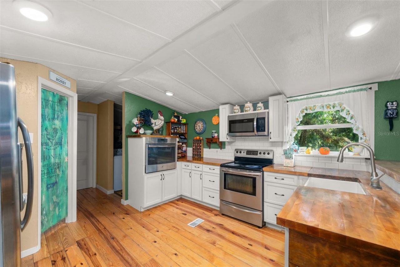 1682 Friendship Lane , Zolfo Springs, FL 33890 Photo
