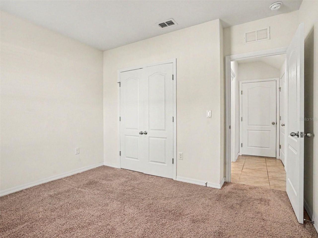 281 St Georges Circle, Eagle Lake, FL 33839 Photo