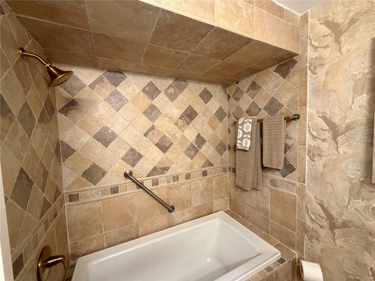 6512 King Palm Way, Apollo Beach, FL 33572 Photo