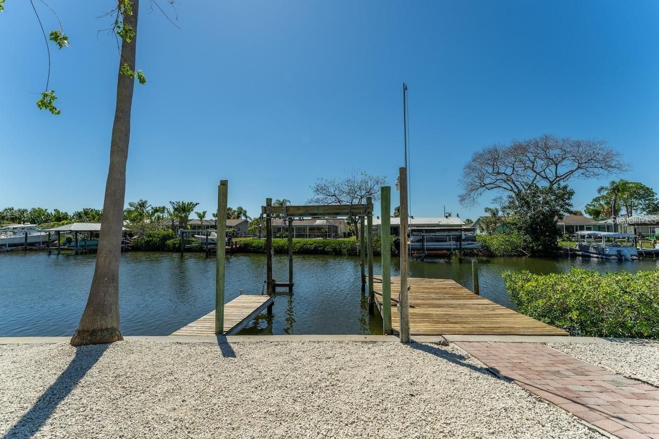 6512 King Palm Way, Apollo Beach, FL 33572 Photo