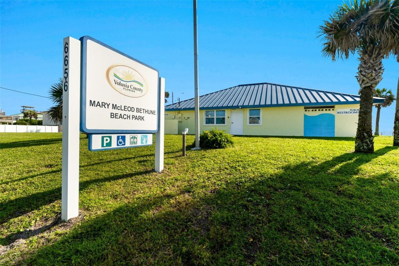 5575 S Atlantic Avenue, New Smyrna Beach, FL 32169 Photo